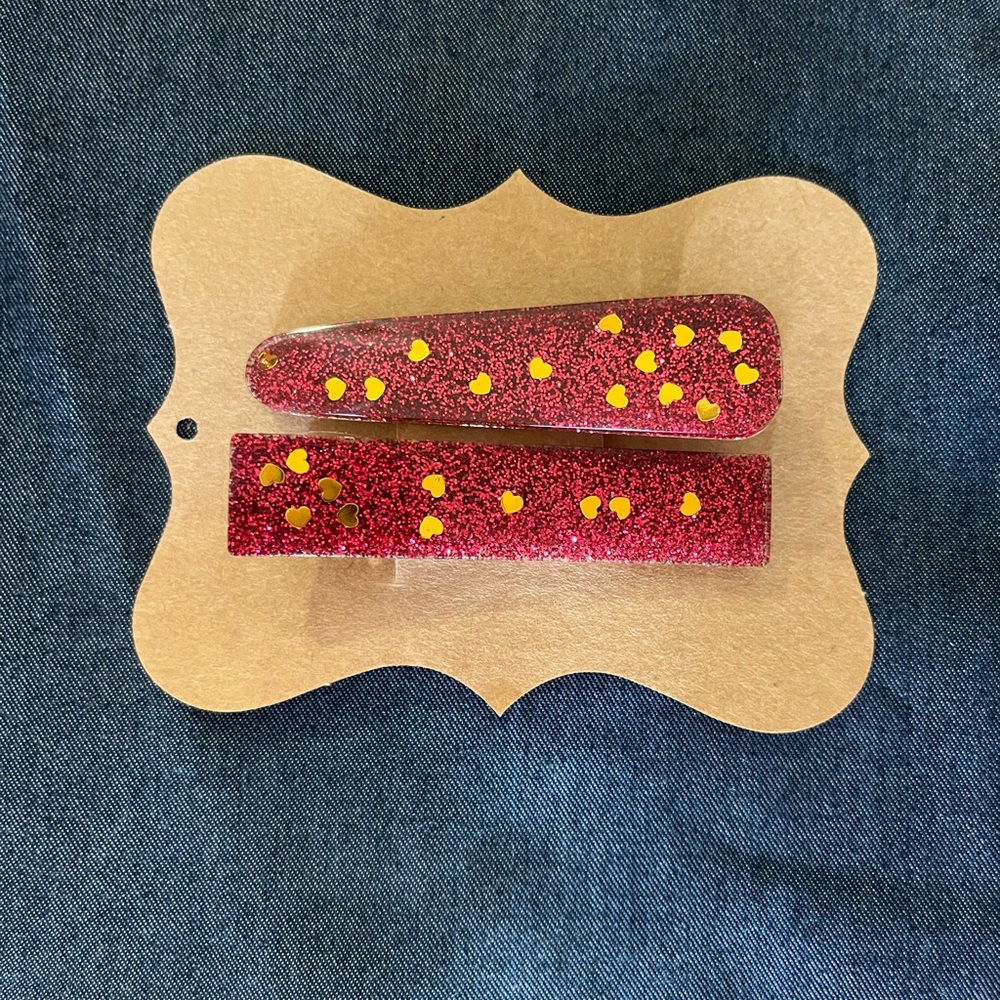 Handmade Resin Clip set